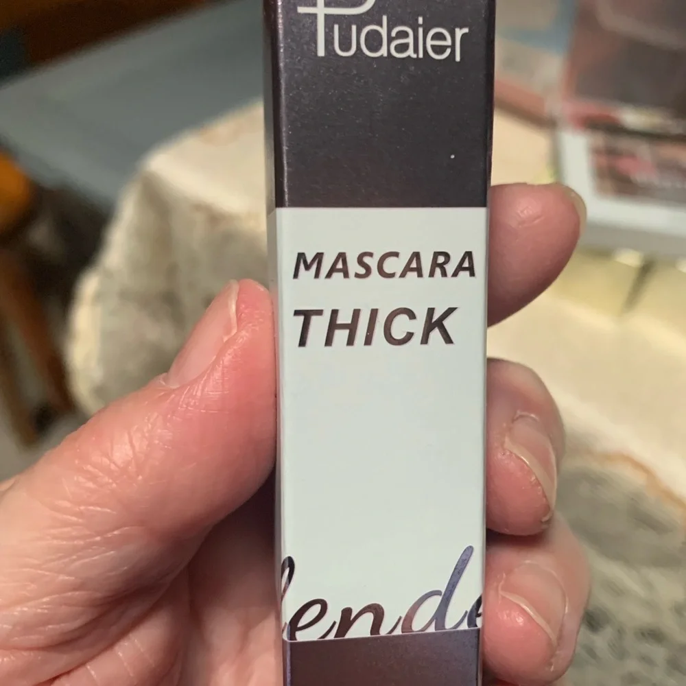 Mascera Thick Hyper Curl Waterproof